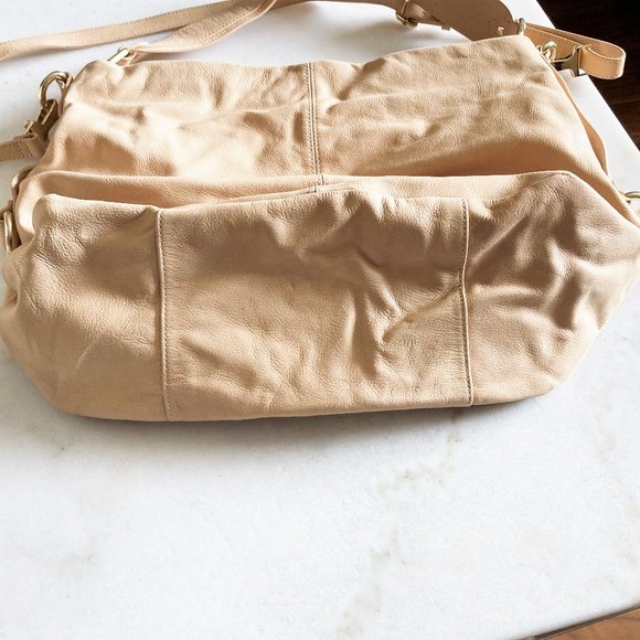 Elliott Lucca natural leather tan saddle shoulder bag / purse / crossbody bag - Picture 5 of 16